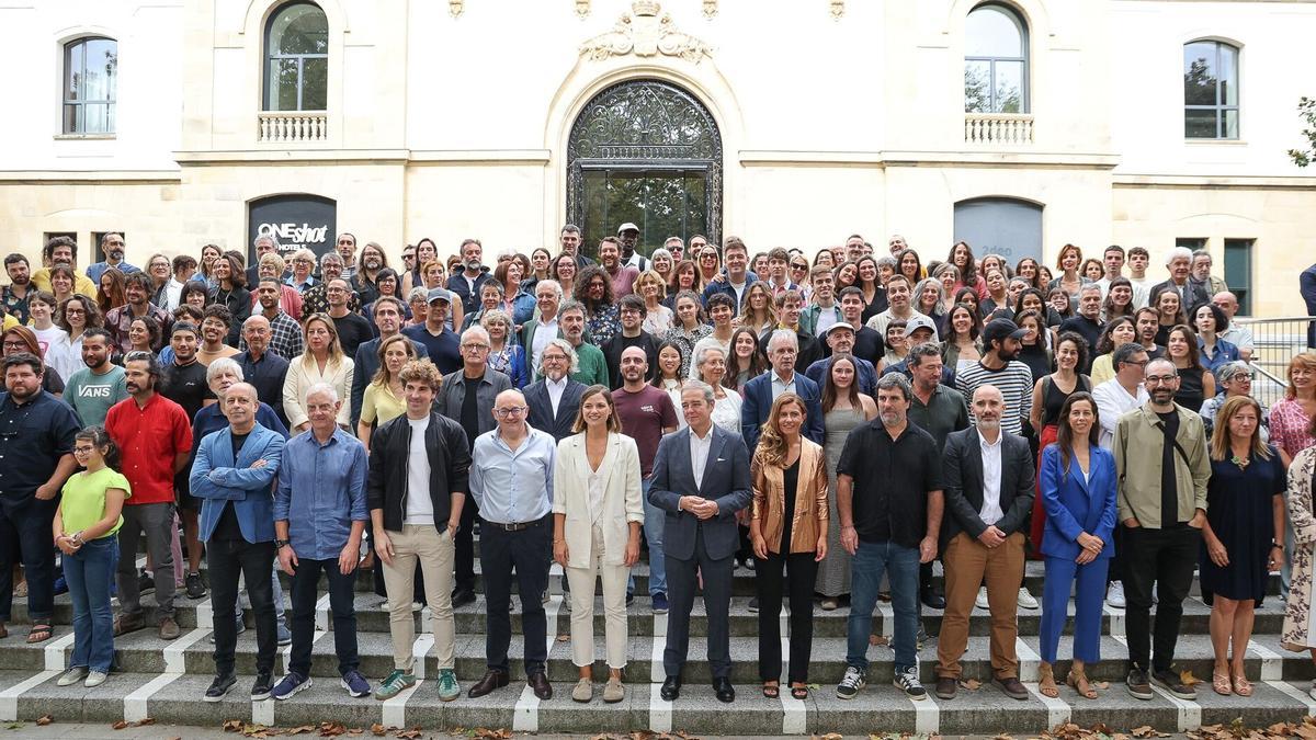 Representantes del cine vasco en el centro Tabakalera de Donostia.