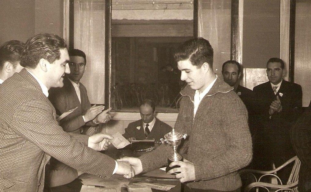 Imagenes del I Premio Gure Bide de Ciclocross celebrado en Elgoibar en 1960