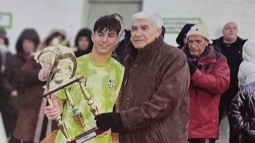 Chus Rodríguez: "Trabajo en equipo, convivencia, esfuerzo y motivación son los valores que intentamos transmitir"