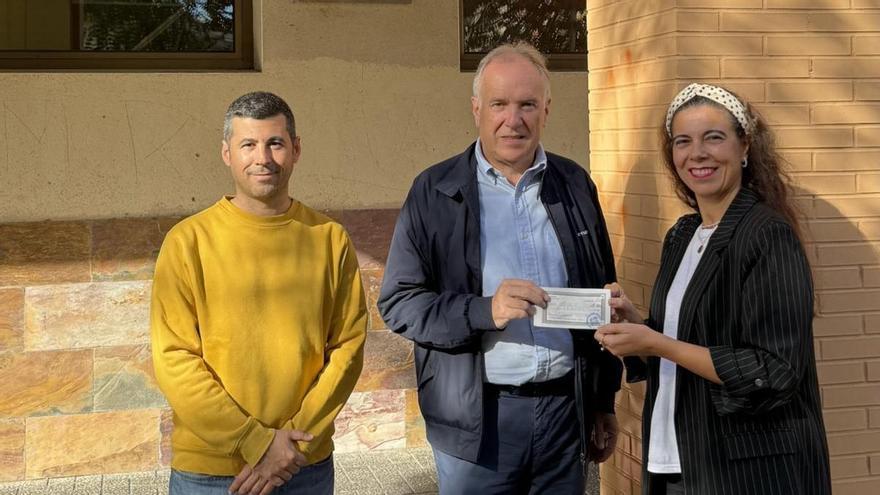 El PNV de Eibar dona a Afagi el dinero recaudado durante las fiestas de Arrate
