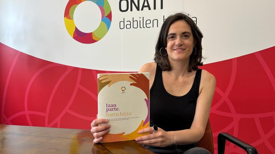 Oñatiko Udalak herritarren partaidetzarako ordenantza modu erakargarrian jaso du gida batean