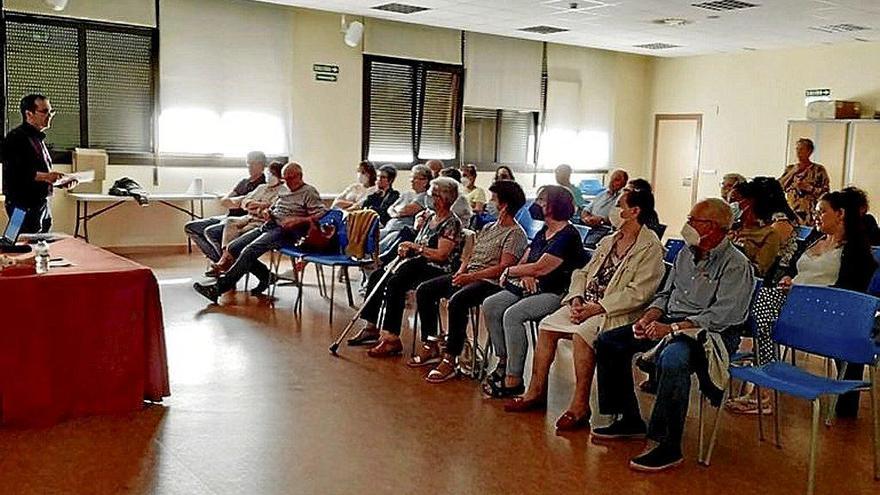 Amaia Olóriz presenta ‘El llanto de las amapolas’ en Lodosa.