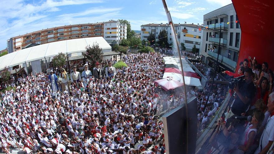 Oskar Montero, herido en el chupinazo de Noáin: "Uno de los cohetes me ha explotado en el pie"