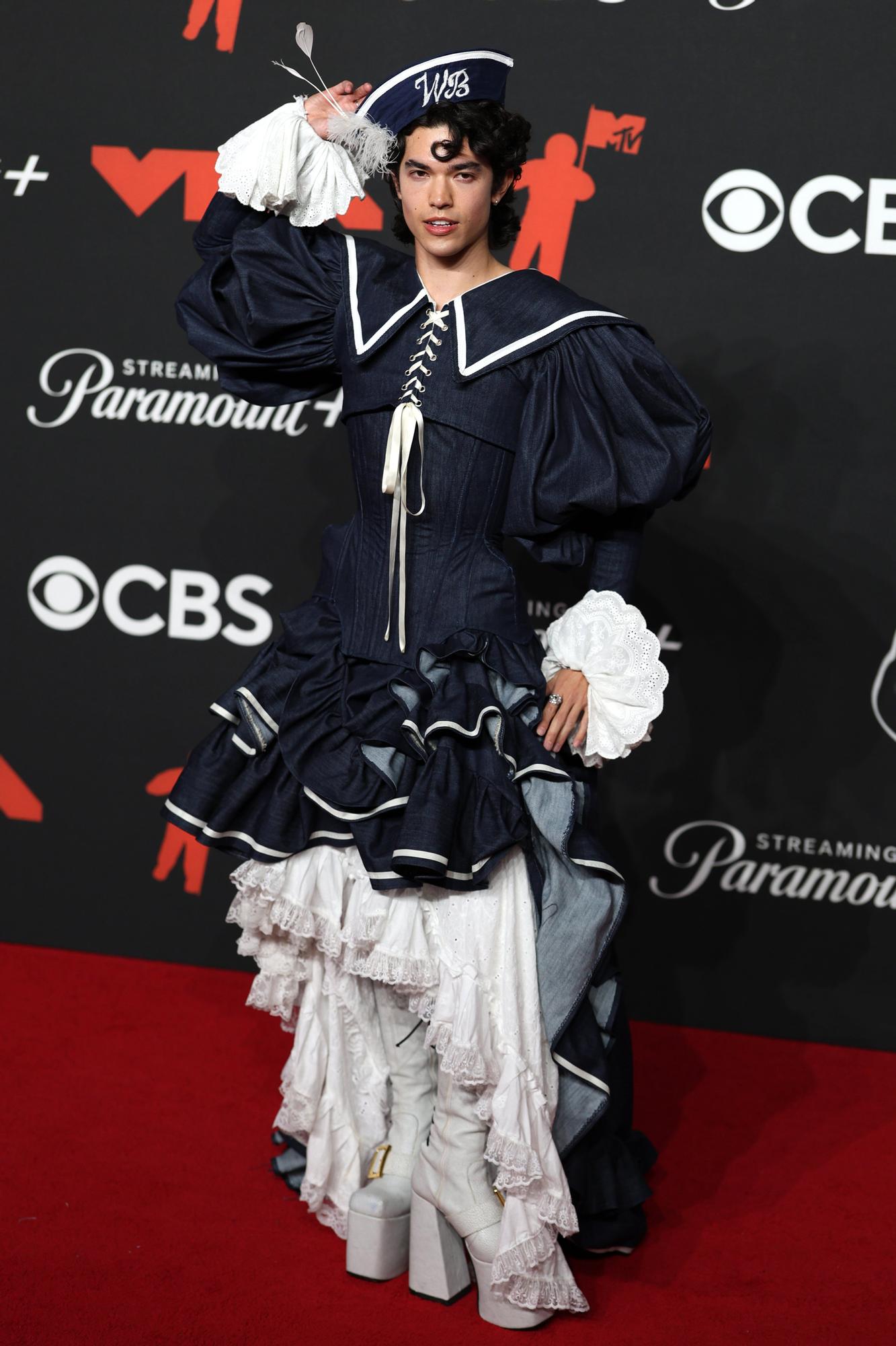Lady Gaga se corona como artista más premiada y Ricky Martin hace historia en los MTV VMAs 2025 ganando el primer premio Latin Icon