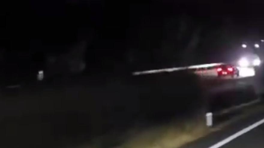 Una mujer muerta y un hombre herido en una colisión frontal en la AP-15 en Cadreita