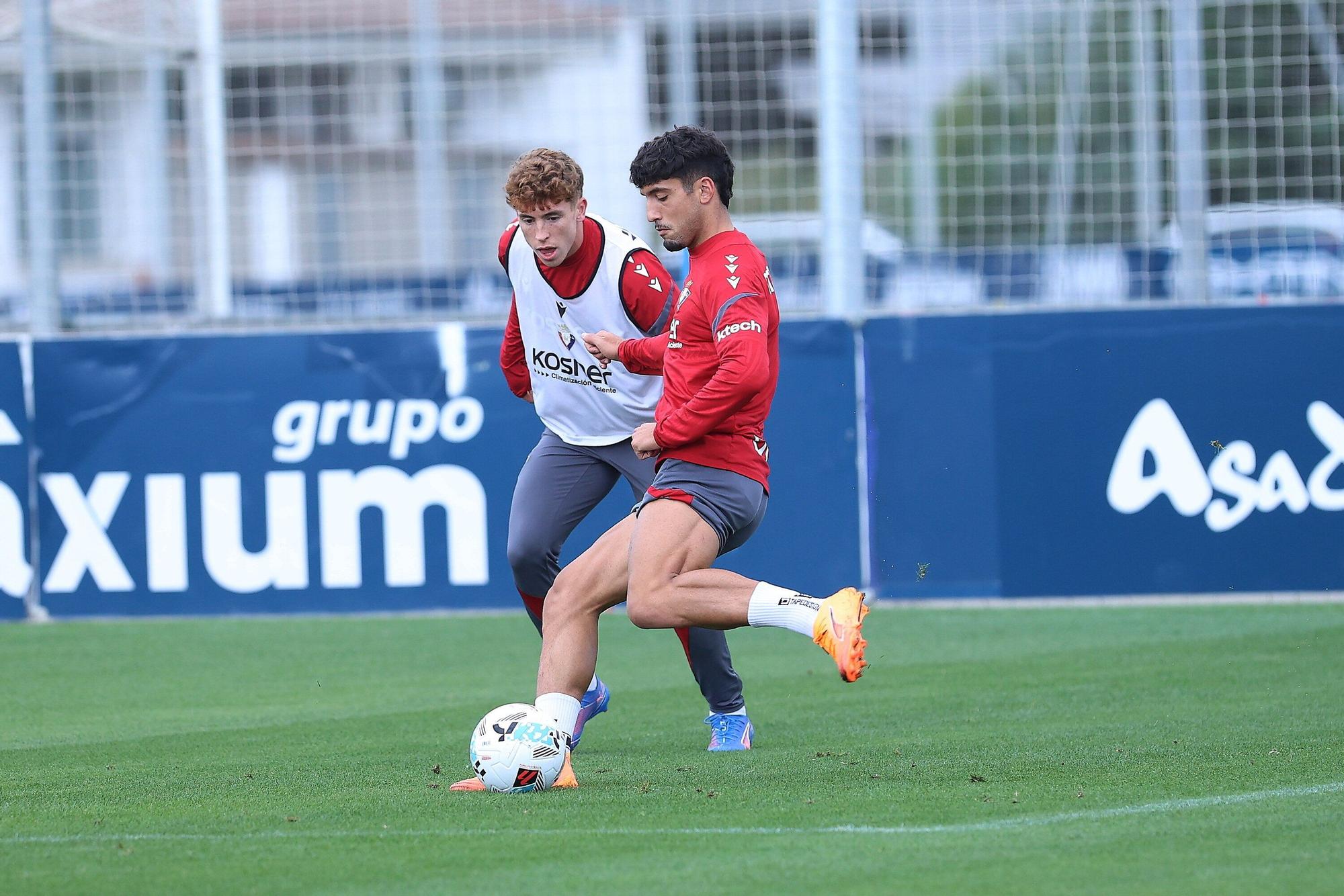 Fotos del entrenamiento de Osasuna (24 de septiembre de 2025)