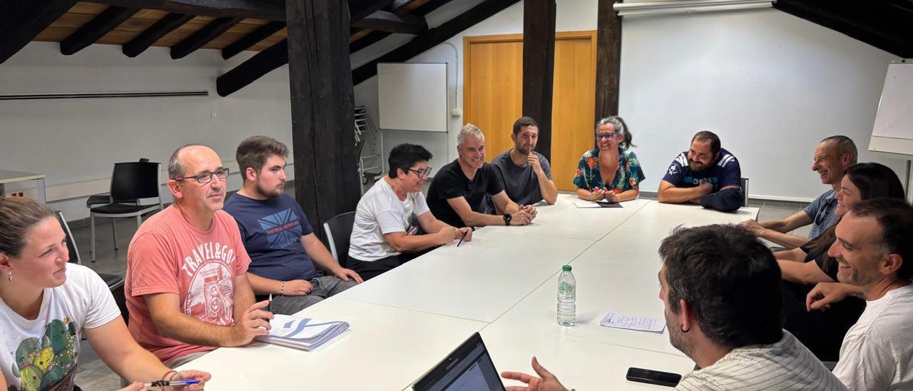 Nace la Mesa de Iniciación Deportiva del valle de Leintz para reforzar el deporte escolar