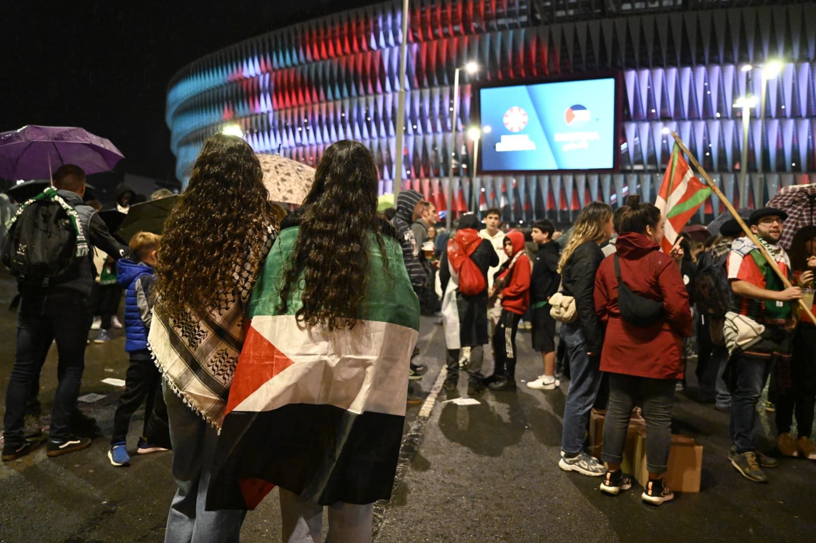Las mejores imágenes del ambiente festivo en apoyo a Palestina