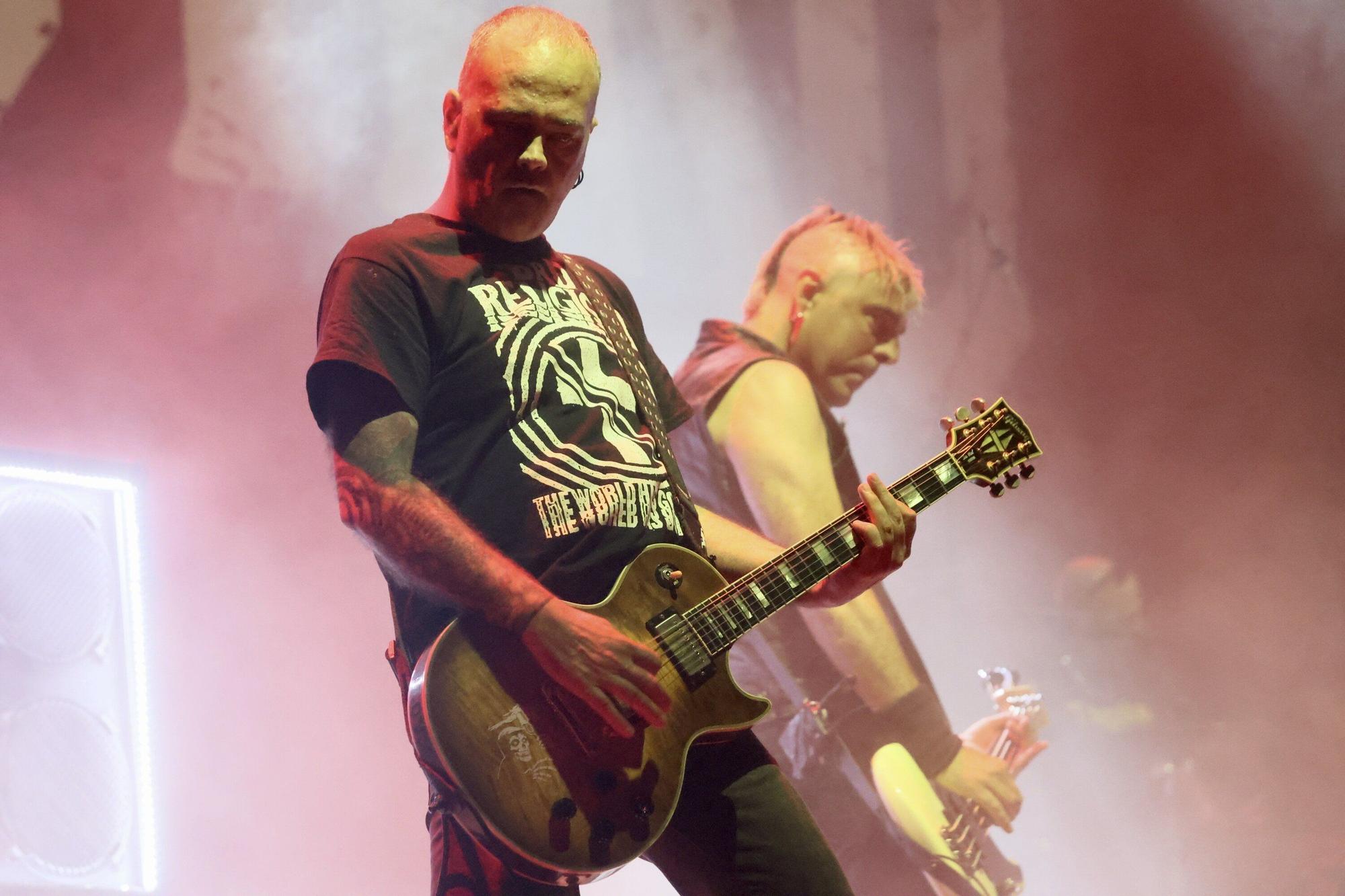 En imágenes: Así están siendo los conciertos de este viernes en el Azkena Rock Festival