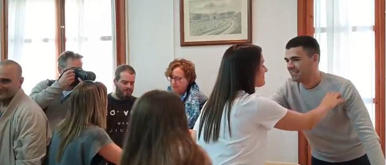 Proclamación de Sergio Lanas como nuevo alcalde de Cáseda tras salir adelante la moción de censura