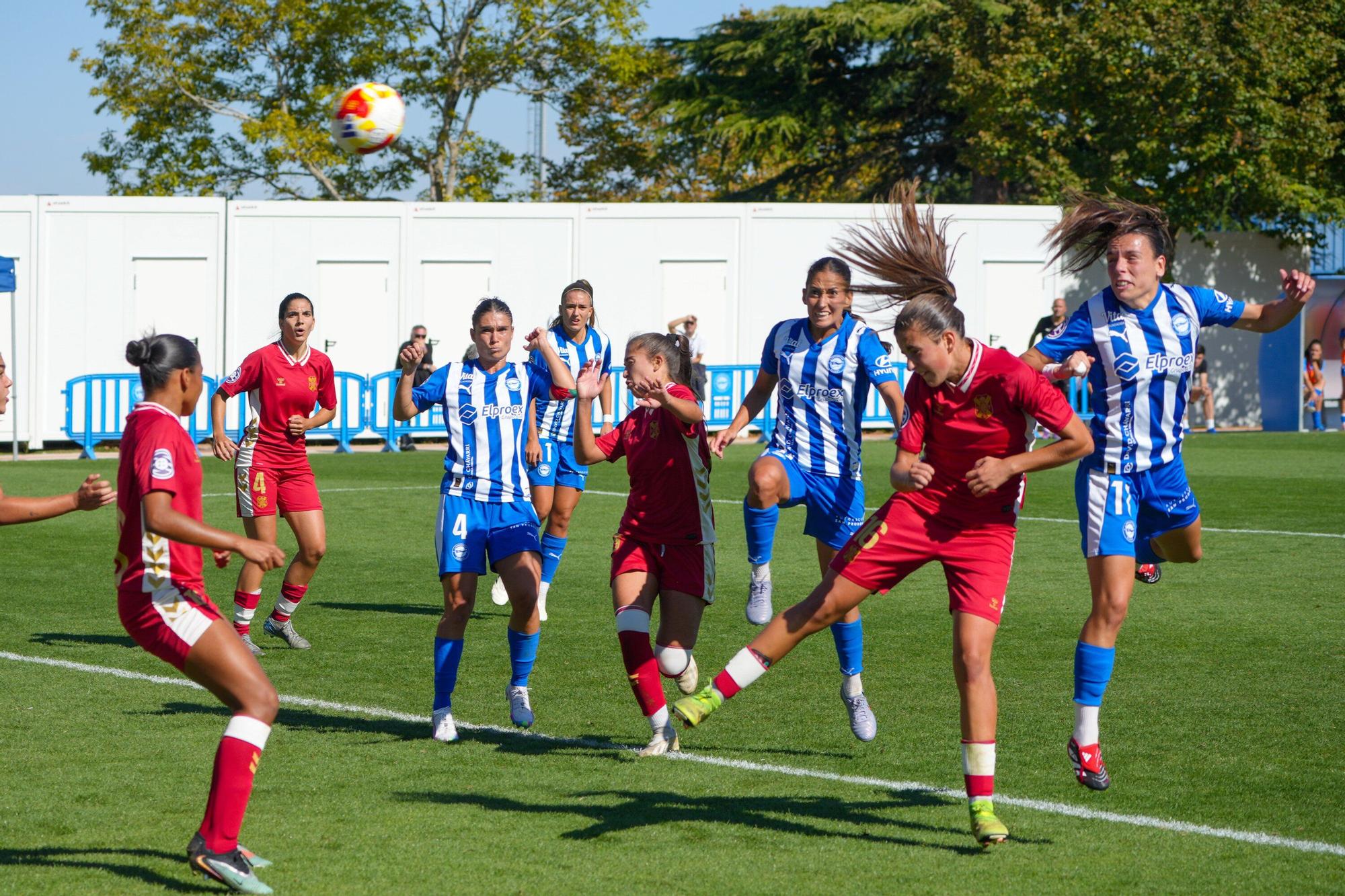 En imágenes: Las Gloriosas consiguen los tres puntos frente al Tenerife Sur B