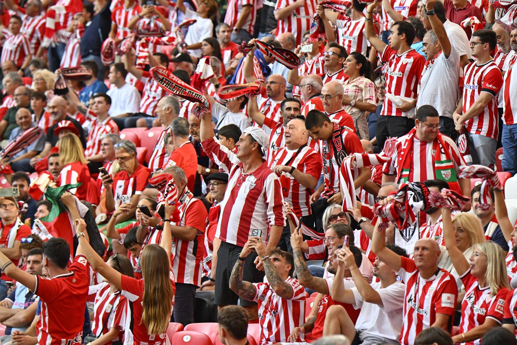 En imágenes: ¿Has estado en San Mamés viendo el Athletic-Arsenal? Búscate en nuestra galería