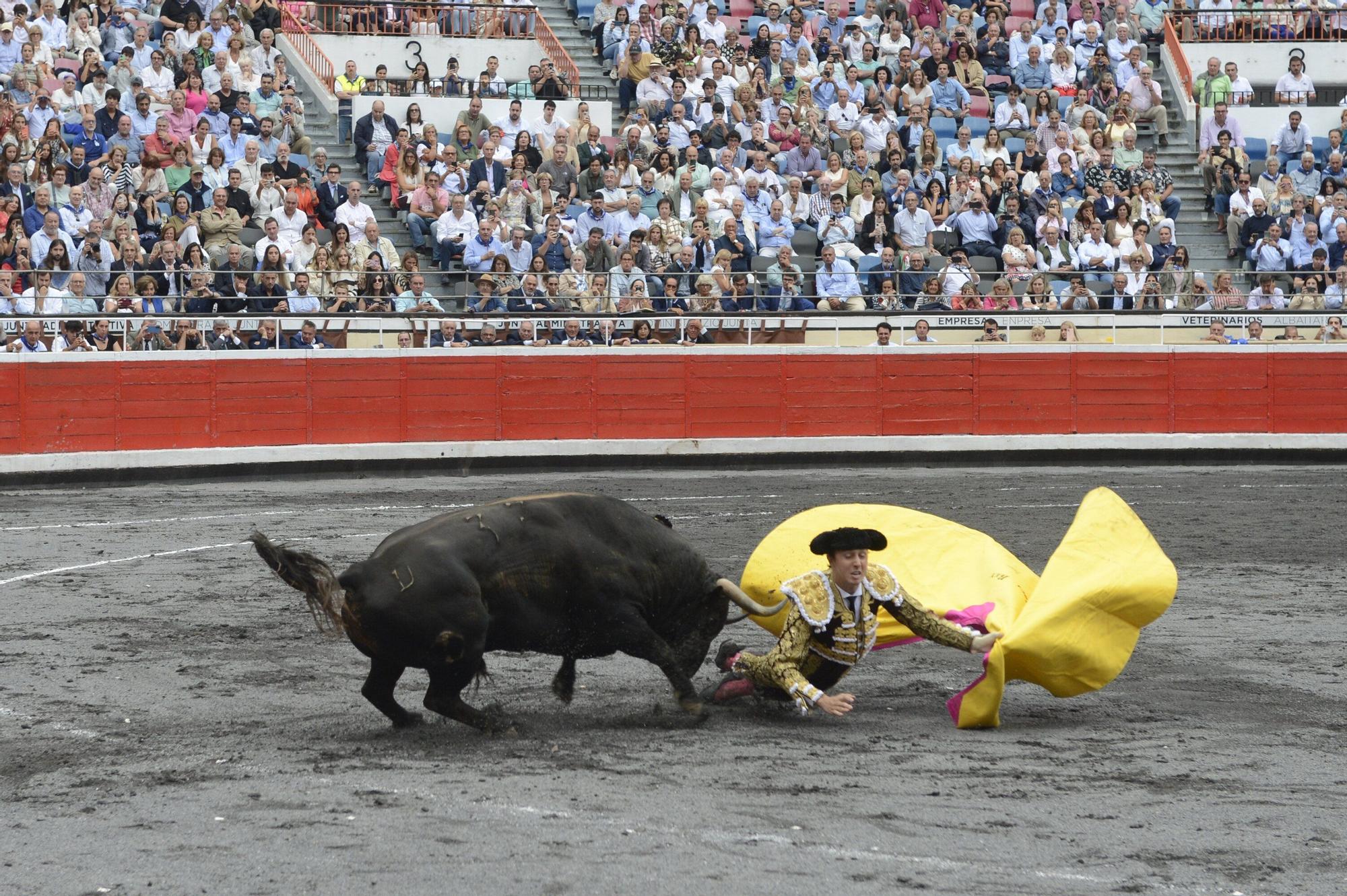 En imágenes: La asistencia a la feria taurina de Bilbao aumenta un 20% gracias a los jóvenes