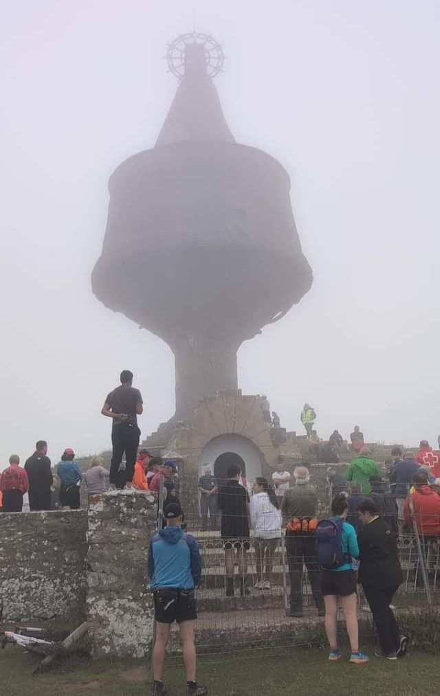 La marcha popular acaba junto al monumento y en el entorno habrá txosna y romería