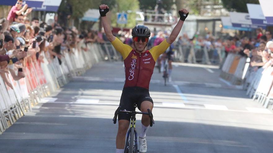 Ion Izagirre florece en el G.P. Miguel Indurain
