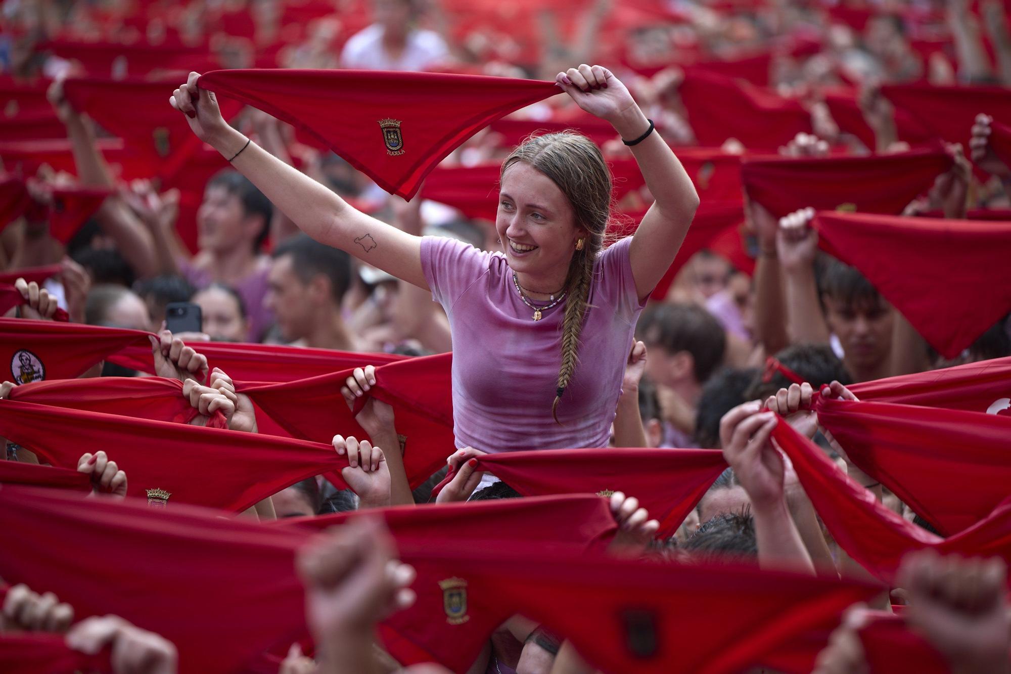 Fotos del cohete de las fiestas de Tudela 2025