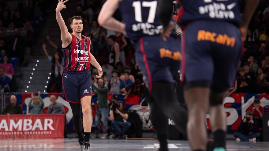 Rodions Kurucs emerge como triplista en el Baskonia