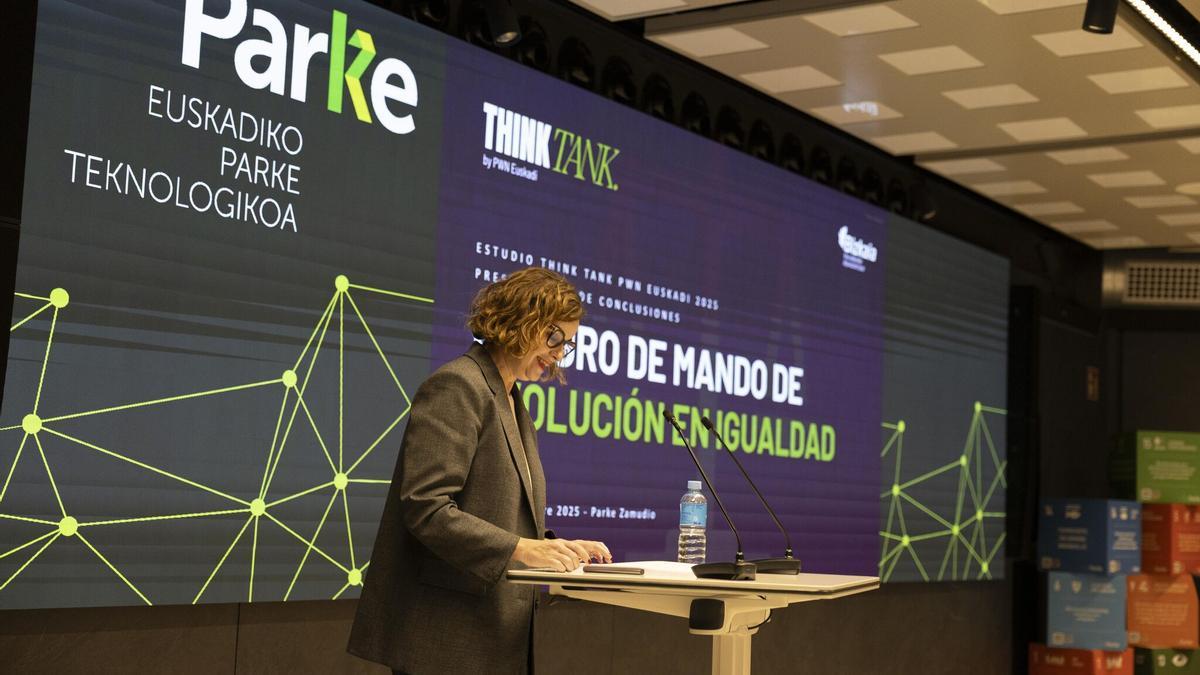 Elixabete Etxanobe, en el encuentro.