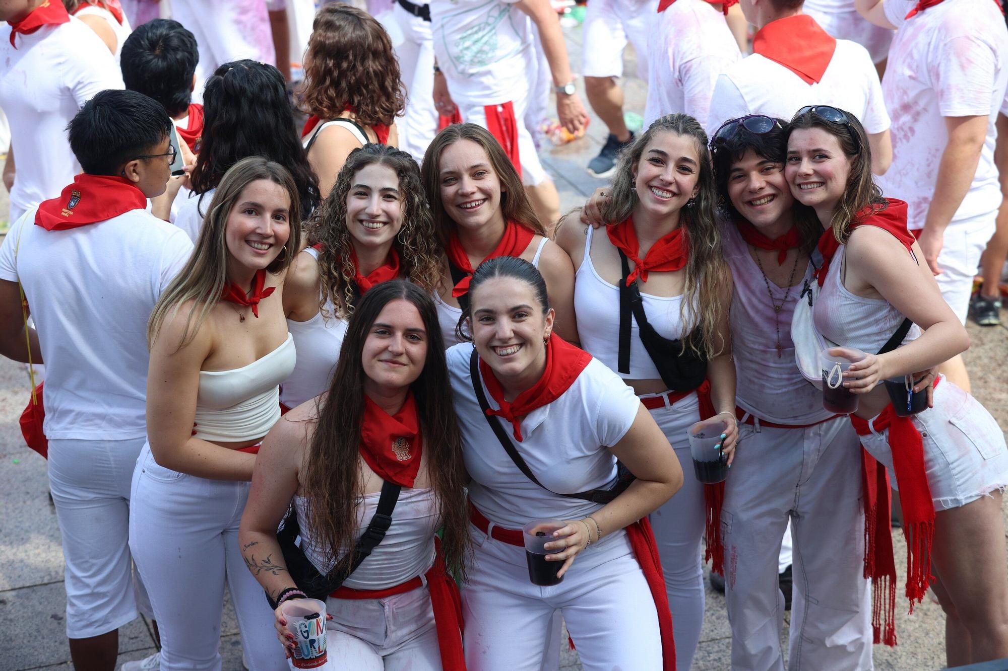 Fotos del  Chupinazo de San Fermín 2025 en Pamplona: ¡La fiesta más internacional se enciende con un grito solidario por Palestina!