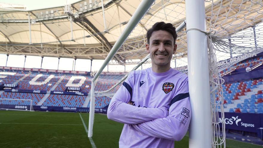 “Quién nos iba a decir a Lekue y a mí en el Danok Bat que jugaríamos en contra en Primera y siendo capitanes”