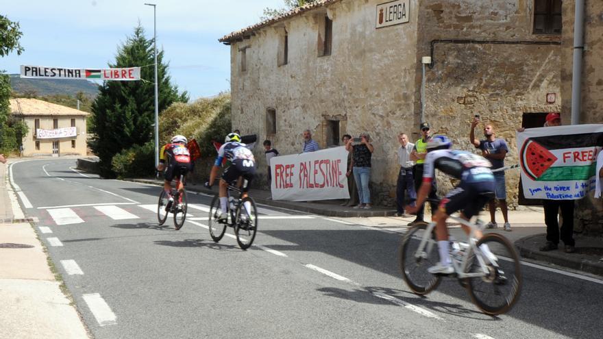 La Vuelta: Navarra protesta contra el genocidio en Gaza