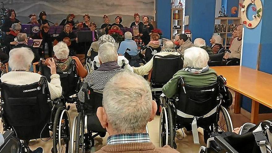 La residencia de Mungia recauda fondos para la asociación Bihotzez