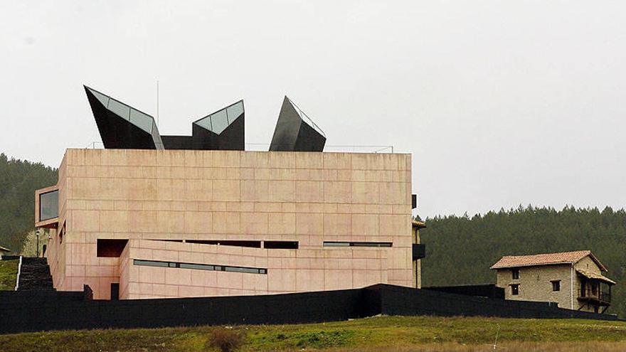 Exteriores del museo Jorge Oteiza.