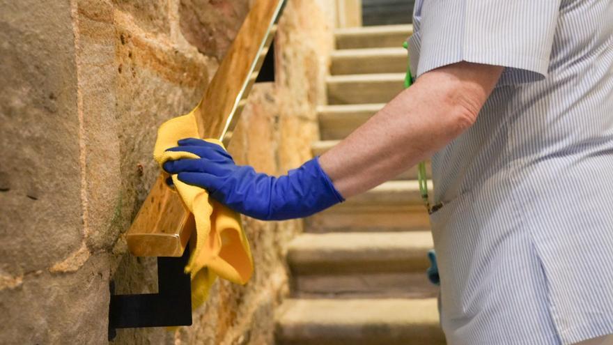 Un 28,3% de las trabajadoras internas del hogar no disfruta de ningún descanso semanal