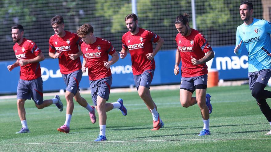 Osasuna se entrena en Tajonar tras la victoria ante el Valencia