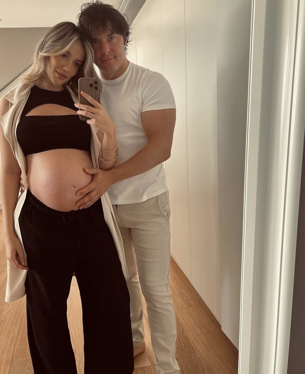 Jordi Cruz recibía a Noah, su primer hijo con Rebecca Lima, hace tan solo unos días.