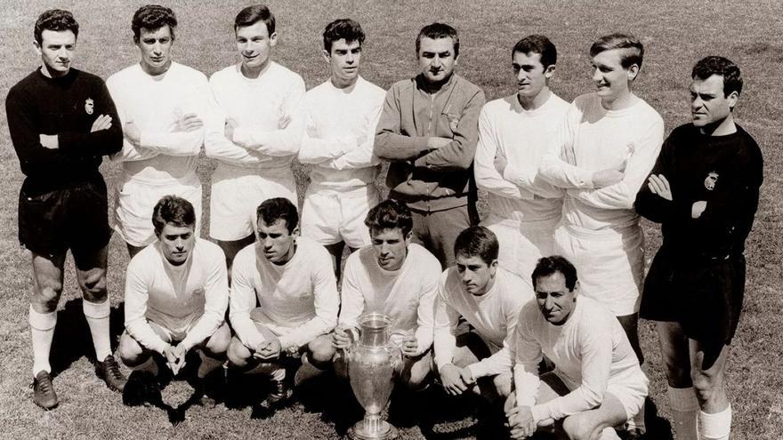 El CD Elgoibar rinde homenaje a José Arakistain, el portero que llegó a levantar la Copa de Europa