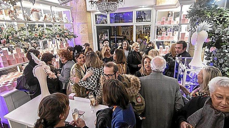 La firma donostiarra An.hel.o  presenta su primer aroma, &#039;Eleana&#039;