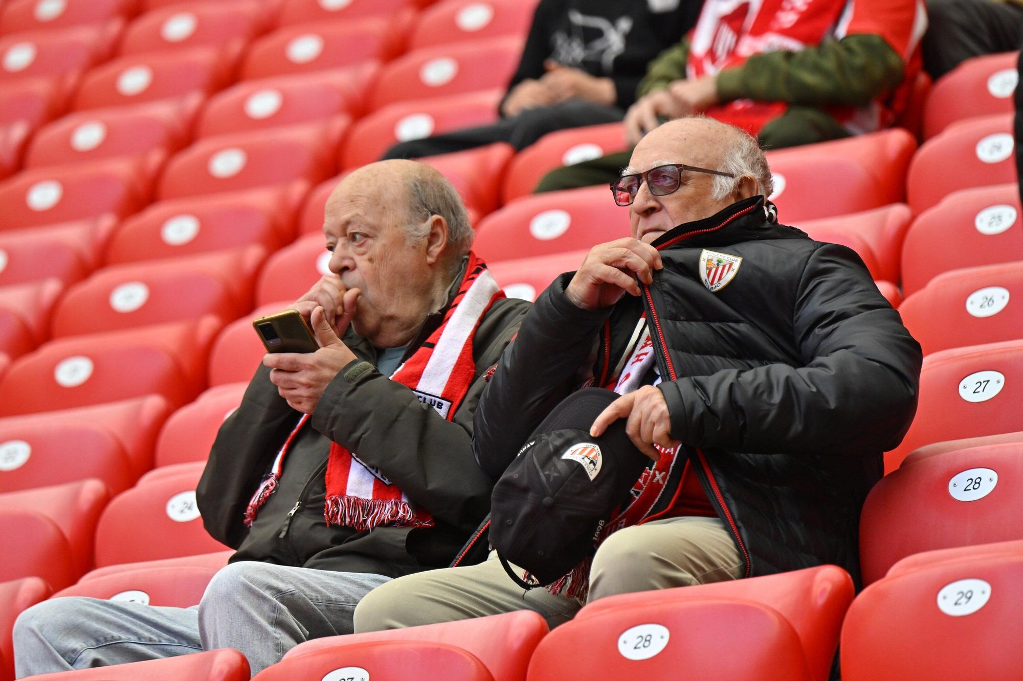En imágenes: ¿Has estado en San Mamés viendo el Athletic-Real Oviedo? Búscate en nuestra galería