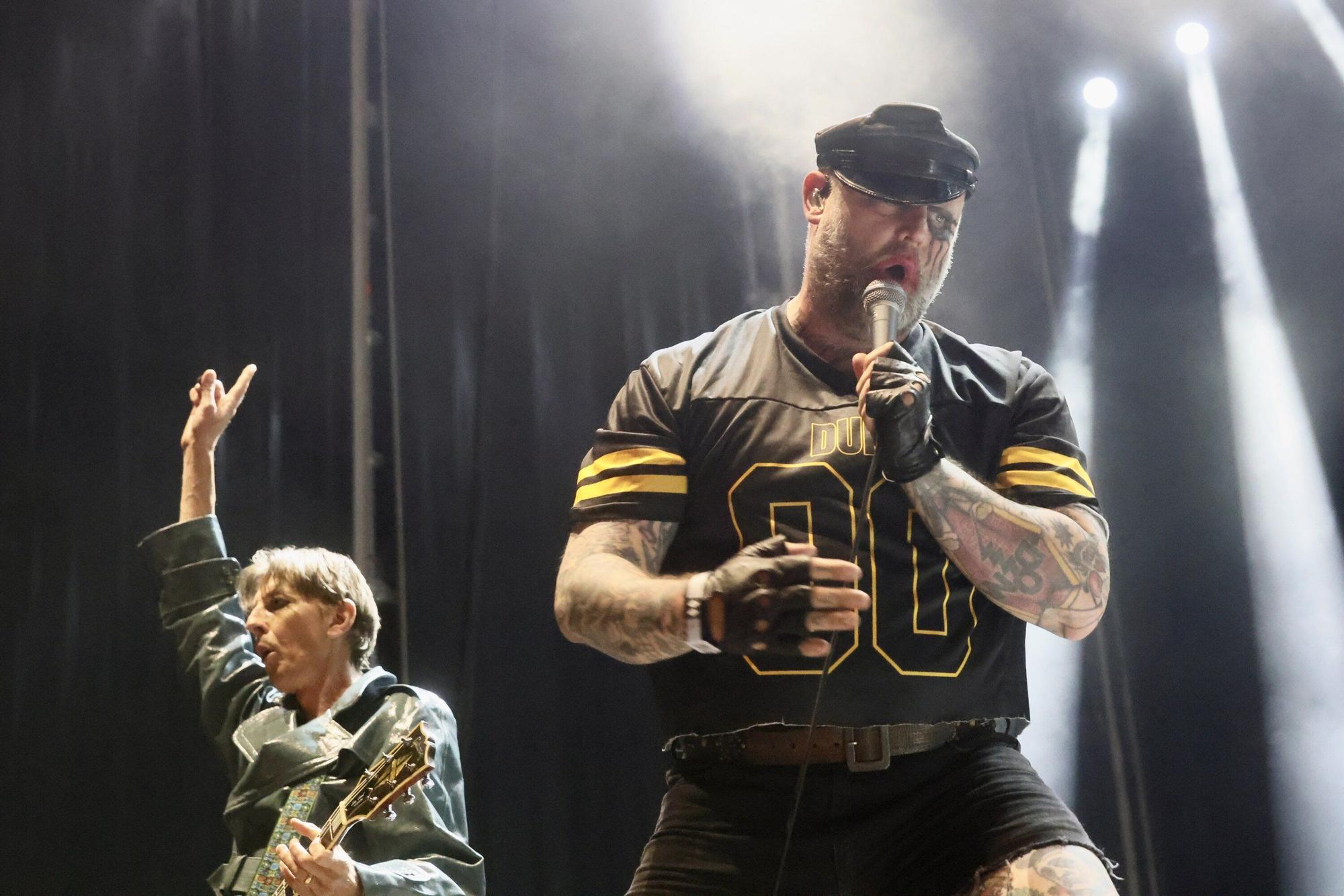 En imágenes: Así están siendo los conciertos de este viernes en el Azkena Rock Festival