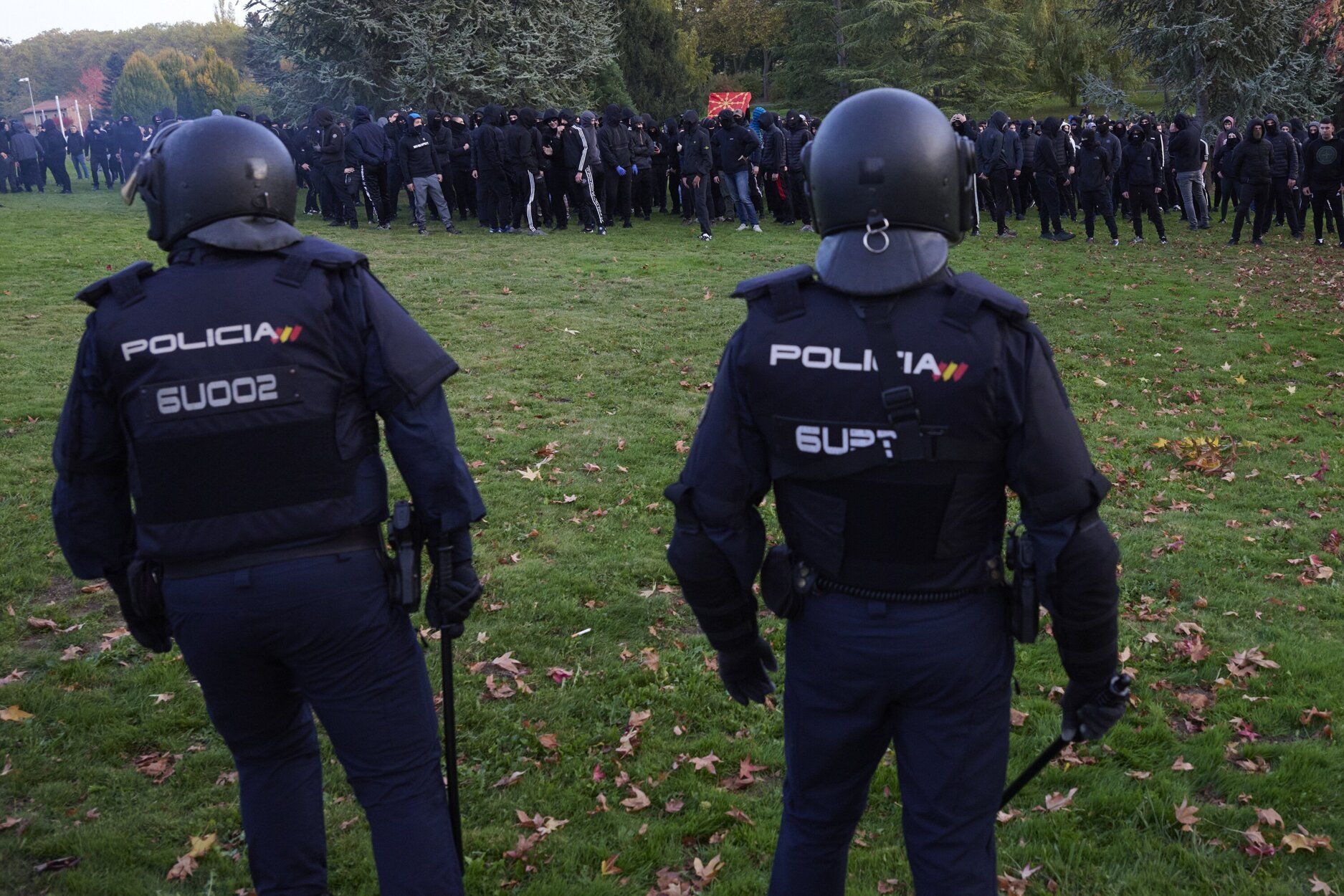 En imágenes | Altercados en la Universidad de Navarra tras la suspensión de un acto de Vito Quiles
