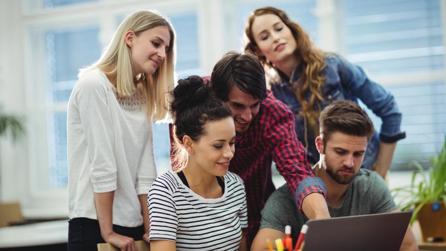 ¿Sabías que casi la mitad de la juventud no ha utilizado nunca la inteligencia artificial?