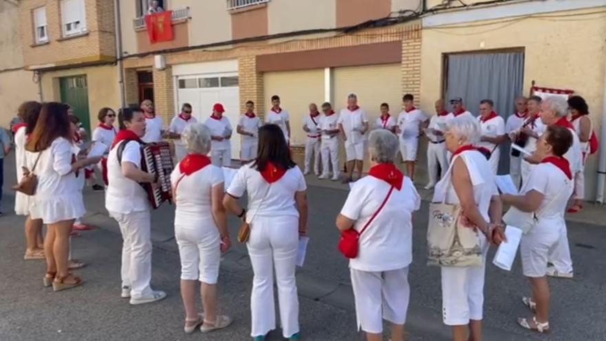 Concentración de Auroros de Navarra en Funes
