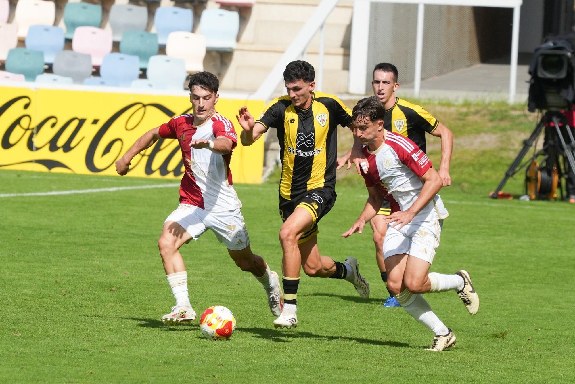 El Barakaldo-Cacereño, en imágenes