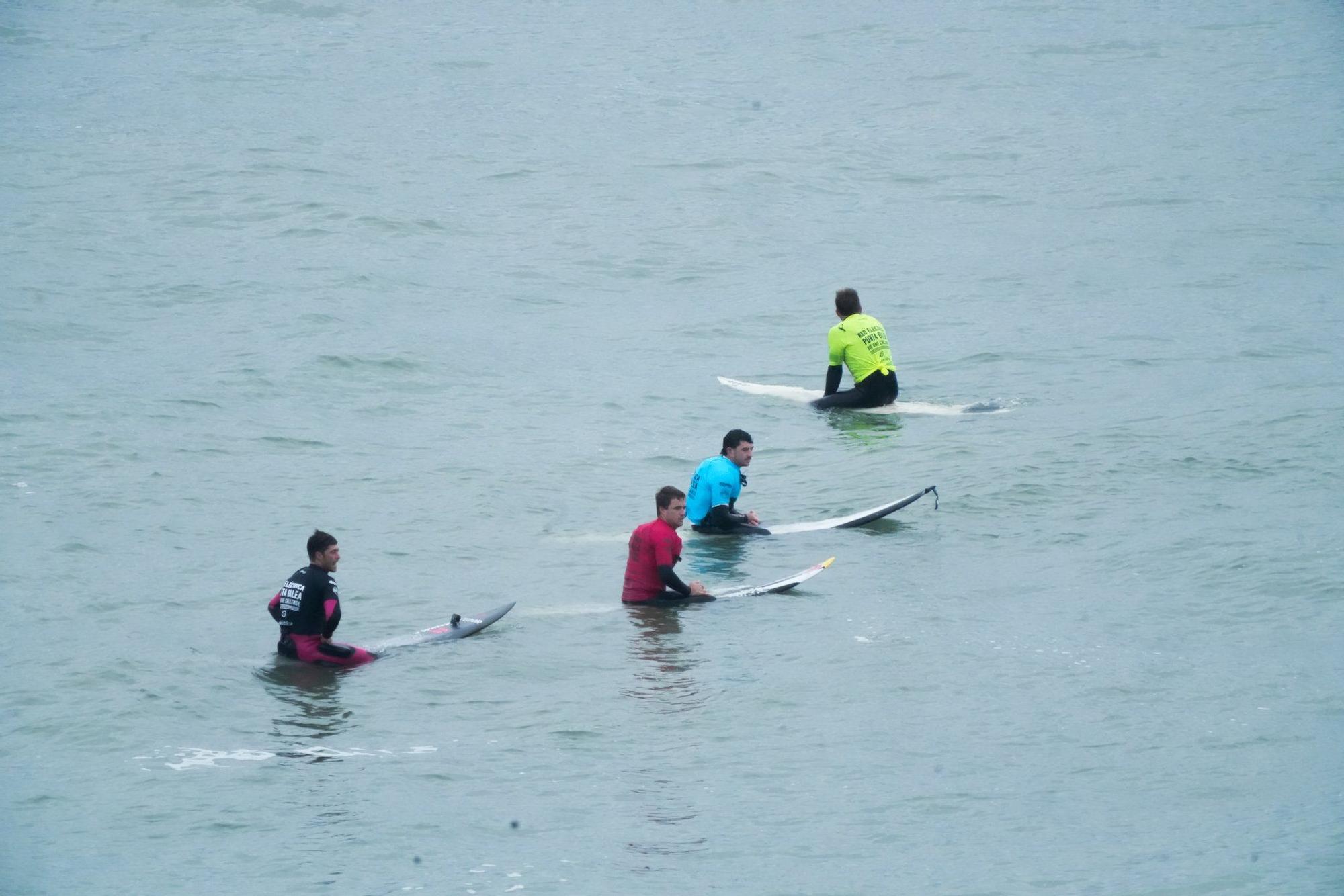 En imágenes: Red Eléctrica Punta Galea Challenge de Olas Grandes regresa tras un paréntesis de tres años