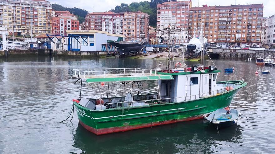 Las nuevas becas del Gobierno Vasco beneficiarán a Ondarroa y Bermeo y permitirán el relevo generacional en el sector pesquero