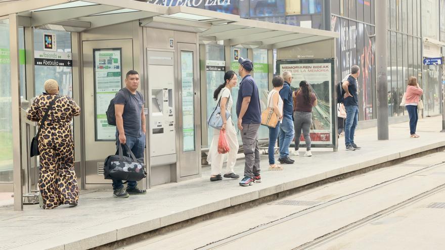Reanudación accidentada del servicio del tranvía entre Angulema y Parlamento