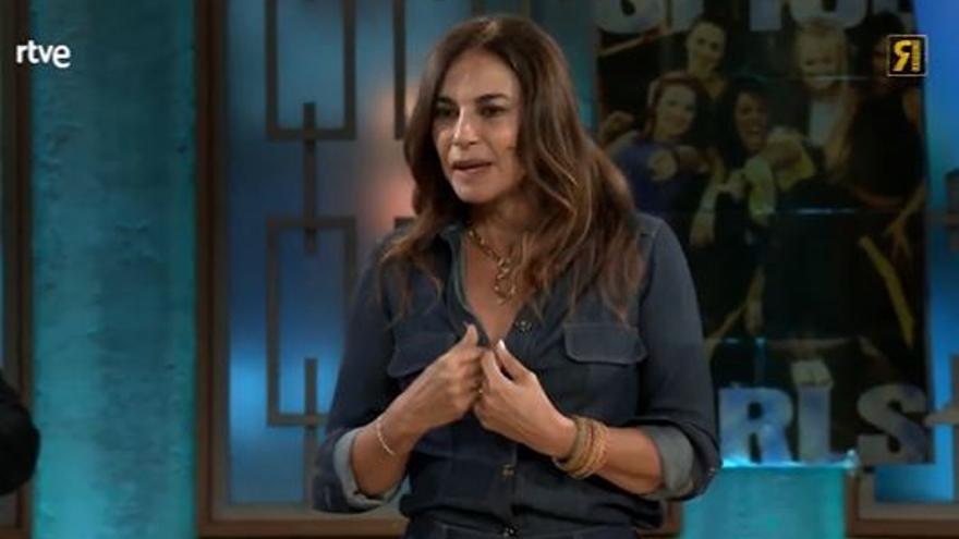 Mariló Montero debate con un señor del público