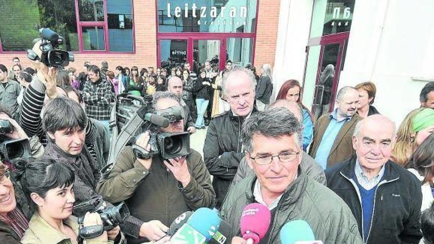 Joan Mari Torrealdai, en abril de 2010, cuando se conoció la absolución de la primera causa.