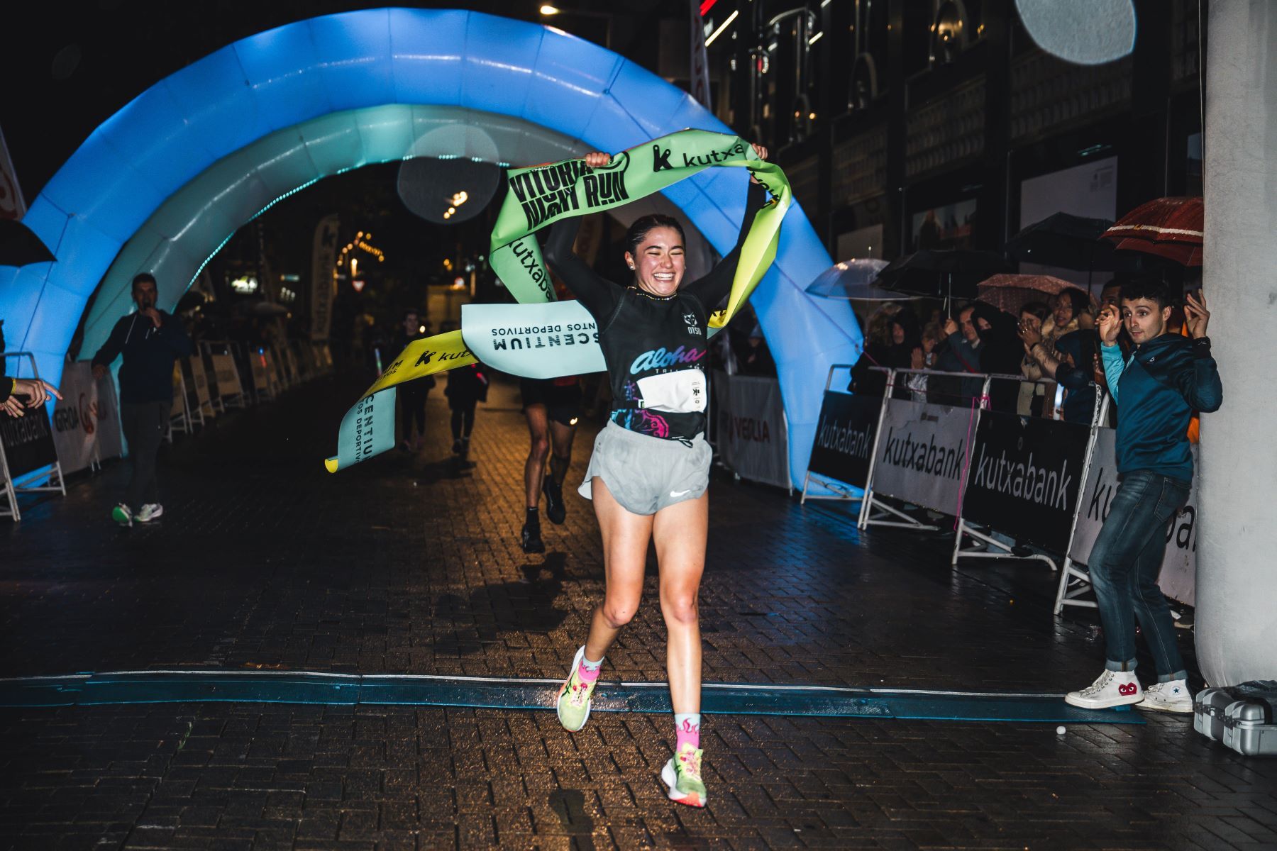 Las mejores imáganes de la Giroa Veolia Vitoria Night Run