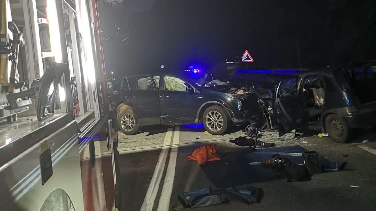 Estado de los dos vehículos tras el accidente.