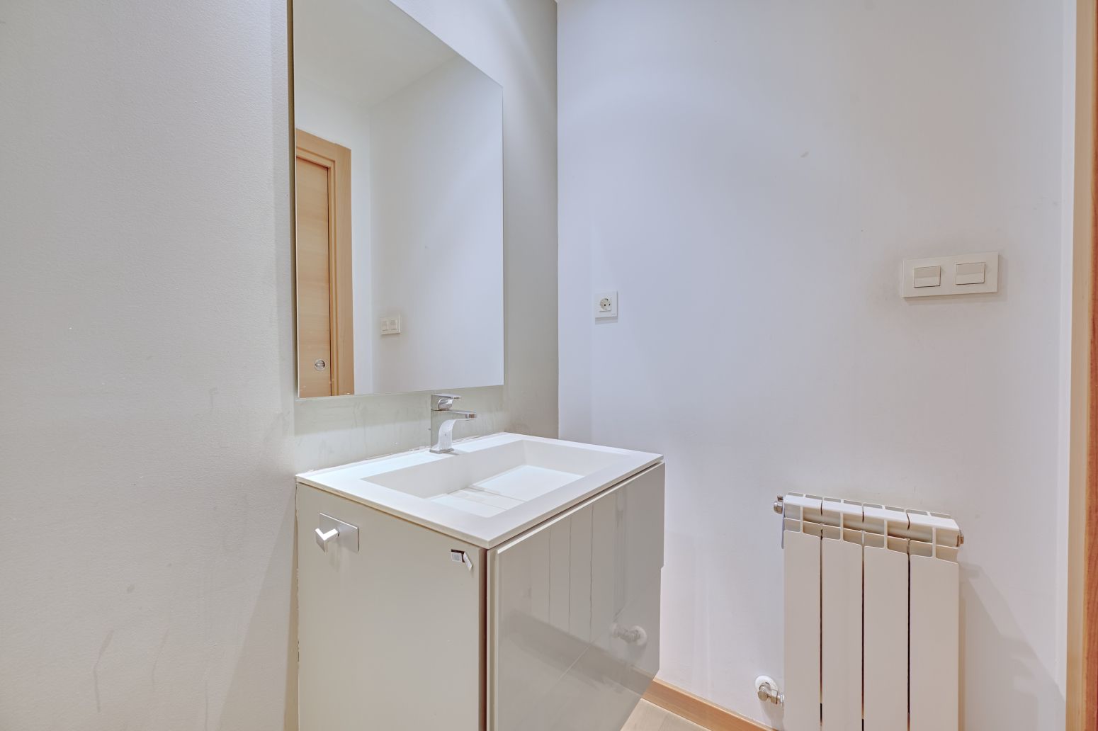 Ripagaina se supera: sale a la venta un espectacular ático-dúplex con terraza de 45 m² a un paso del centro de Pamplona