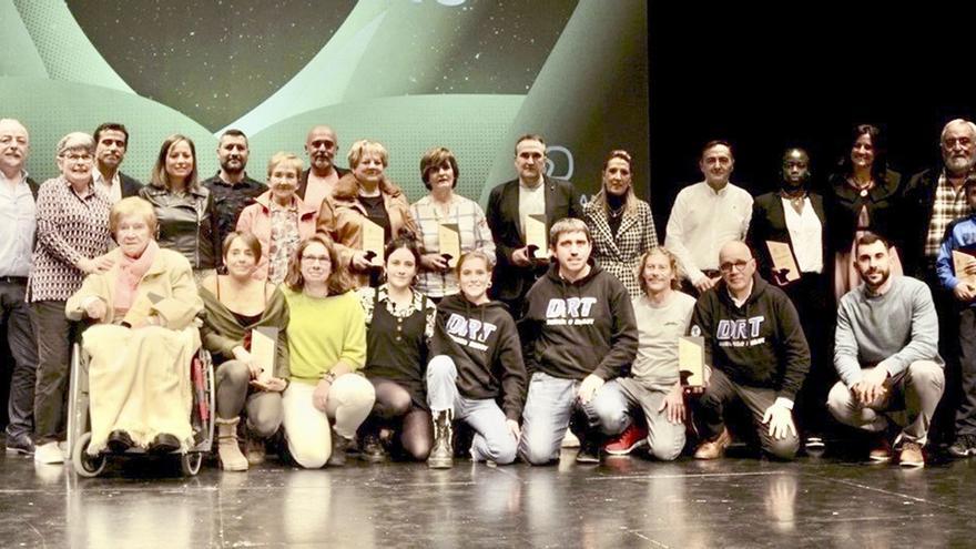 Reconocimiento a la labor asociativa, cultural y deportiva en los II Durango Sariak