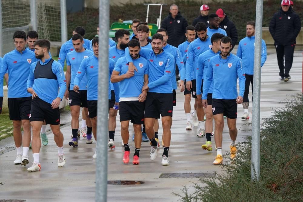 Entrenamiento del Athletic en Lezama.