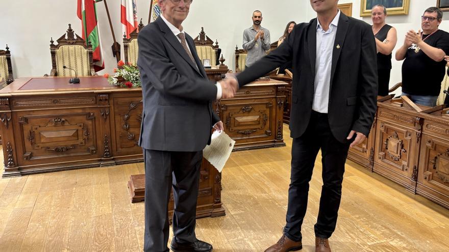 La Insignia de Oro de Hondarribia vuelve a la familia Lasa