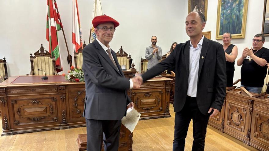 La Insignia de Oro de Hondarribia vuelve a la familia Lasa